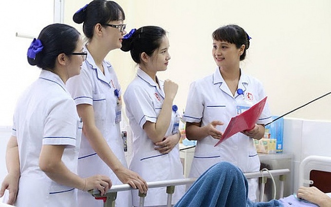 Chương trình đưa thực tập sinh kỹ năng ngành hộ lý sang Nhật Bản năm 2025, được triển khai thông qua hợp tác giữa Bộ Nội vụ Việt Nam và Hiệp hội Phi lợi nhuận We Are Asian (WAA), đang mở ra một hướng đi mới cho người lao động Việt Nam trong lĩnh vực chăm sóc sức khỏe quốc tế.