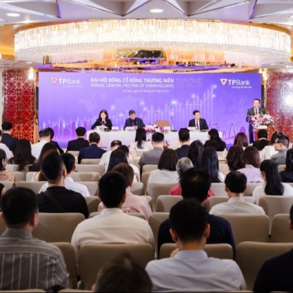 TPBank đặt mục tiêu lợi nhuận 9.000 tỷ đồng, chia cổ tức 15% bằng tiền mặt và cổ phiếu