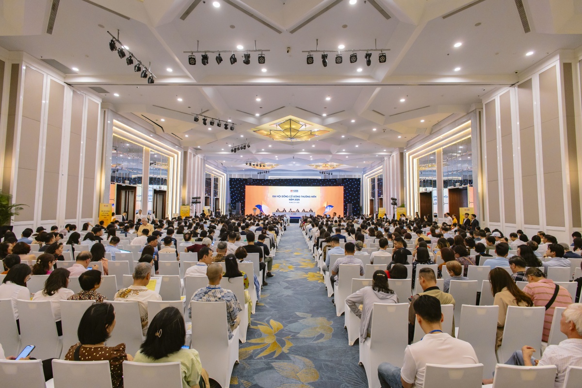 SHB: Bứt phá vươn tầm trong kỷ nguyên mới, kế hoạch lợi nhuận tăng 25%, cổ đông tin tưởng đồng hành