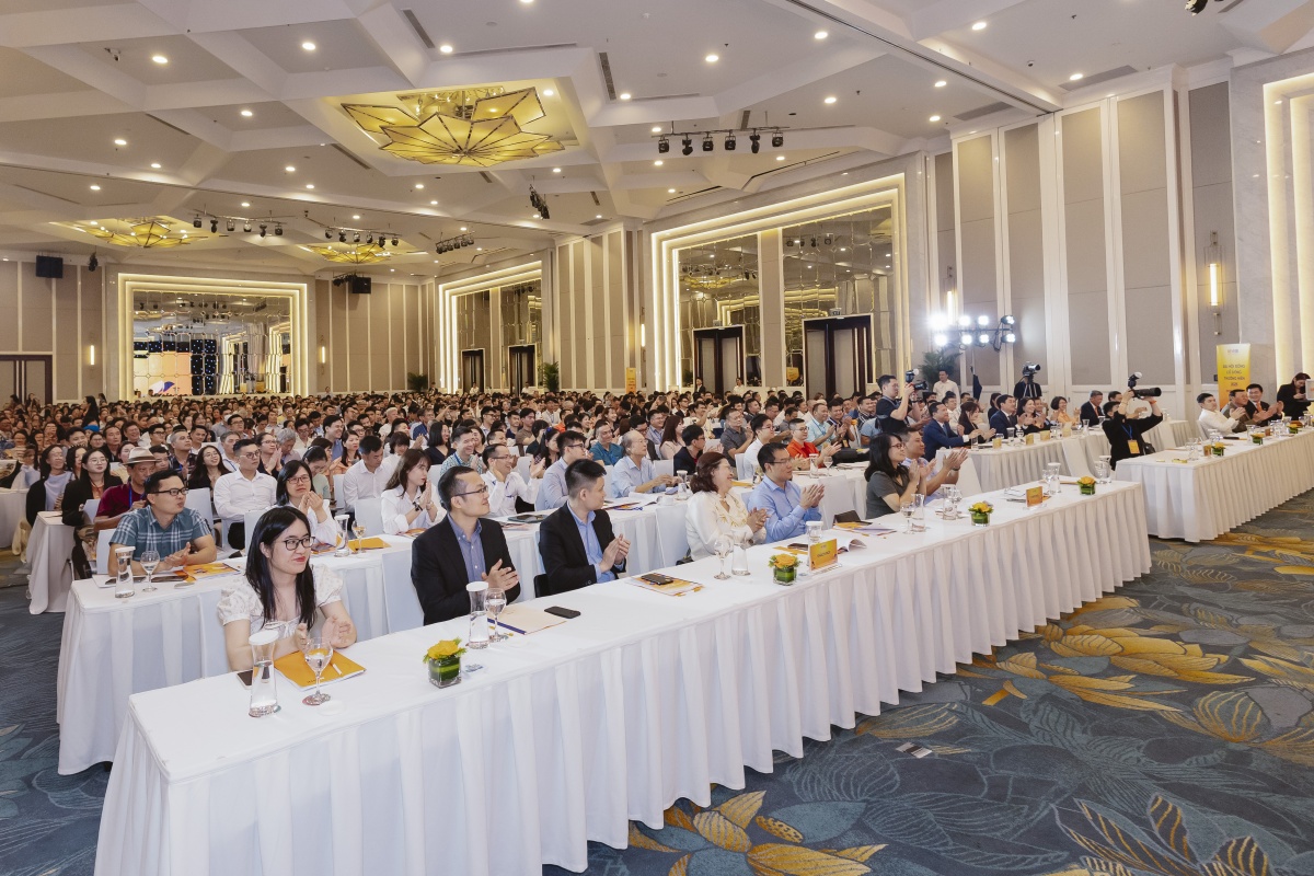 SHB: Bứt phá vươn tầm trong kỷ nguyên mới, kế hoạch lợi nhuận tăng 25%, cổ đông tin tưởng đồng hành