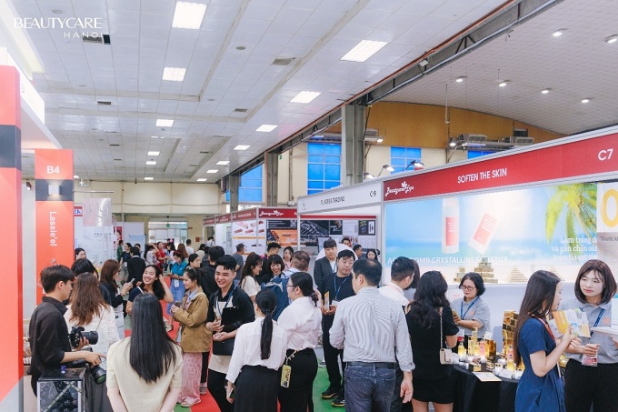 Triển lãm Beautycare Expo Hà Nội 2025 thu hút hàng chục nghìn lượt khách tham quan.