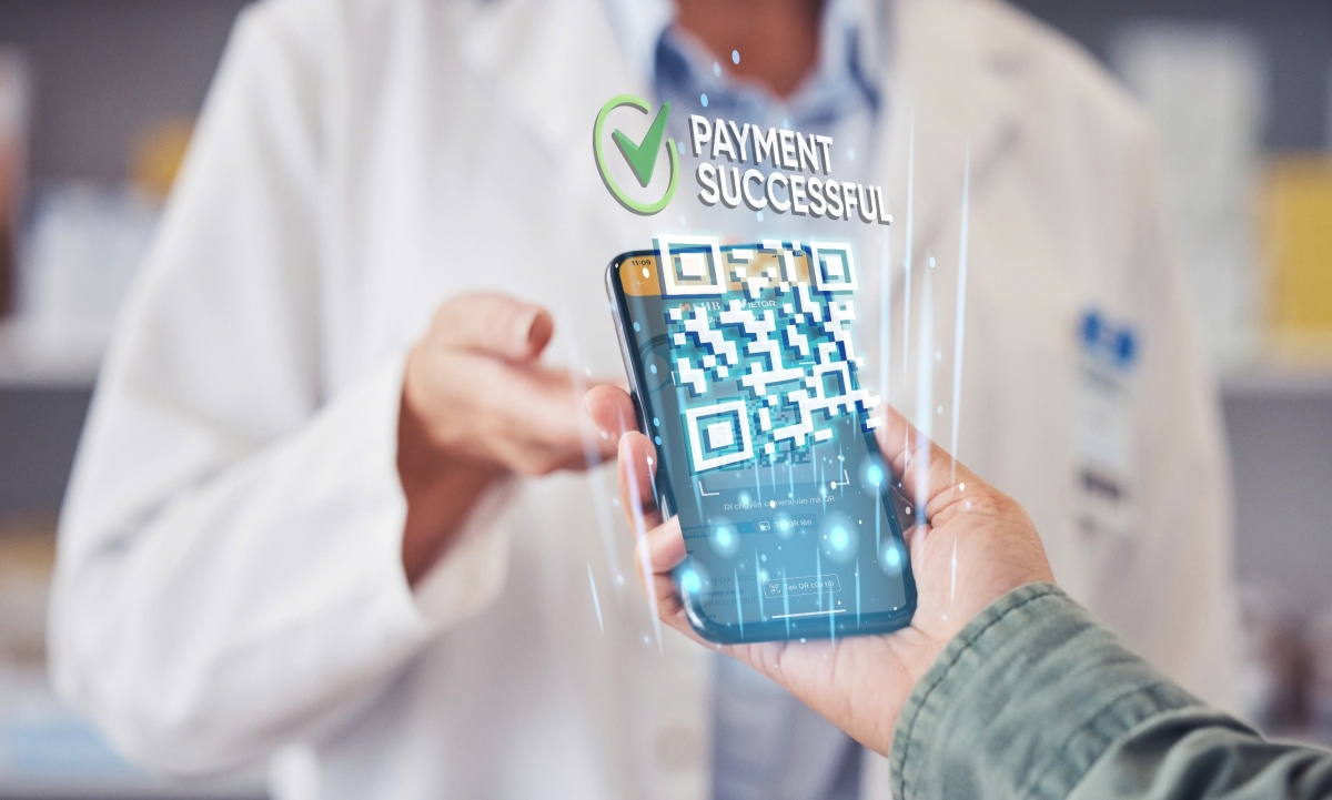 Giải pháp thanh toán tích hợp của SHB được giới thiệu trước Thủ tướng Phạm Minh Chính