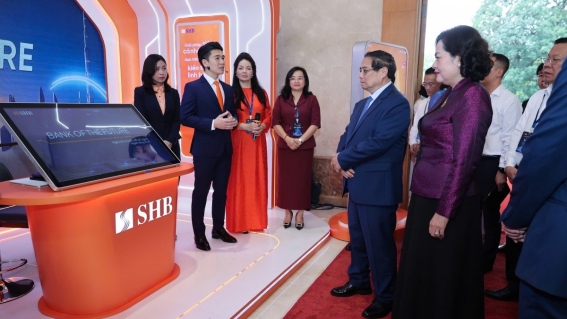 Giải pháp thanh toán tích hợp của SHB được giới thiệu trước Thủ tướng Phạm Minh Chính