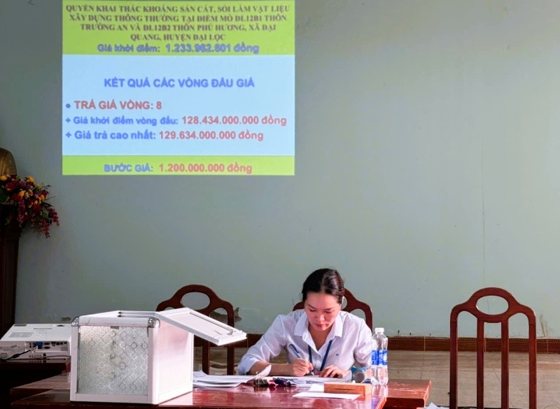 Hé mở 3 doanh nghiệp đấu giá các mỏ cát ở Quảng Nam với số tiền gần 1.000 tỷ đồng