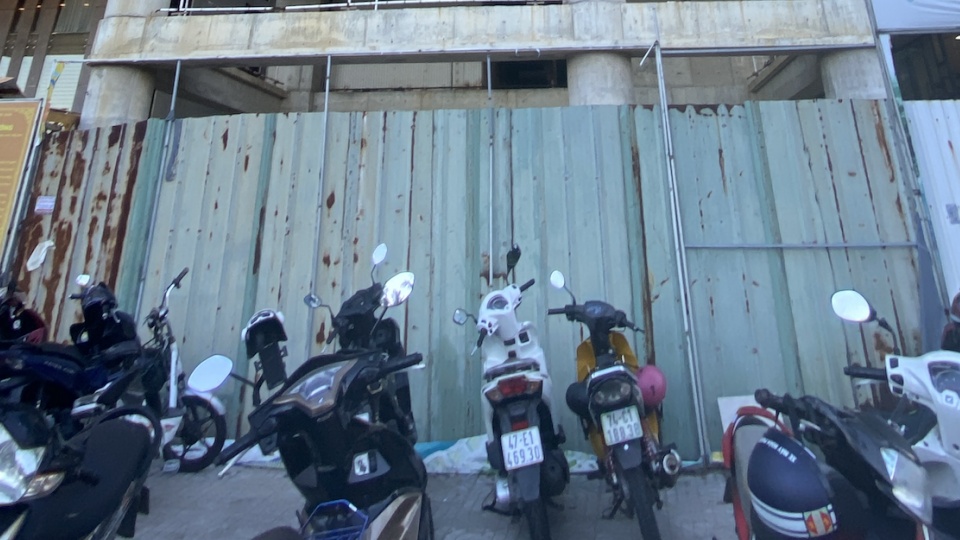 Lo lắng sau khi rót tiền tỷ mua căn hộ tại Đà Nẵng