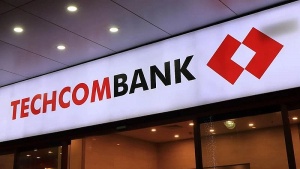 Techcombank: “Dồn tiền” cho bất động sản, nợ xấu và nợ có khả năng mất vốn tăng mạnh