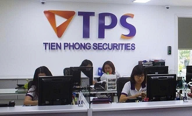 Công ty CP Chứng khoán Tiên Phong (ORS) với khoản lỗ trước thuế 102 tỷ đồng trong quý II/2025.