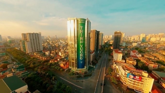 Nhà đầu tư "nội bộ" mua cổ phiếu VPB theo con của Phó Chủ tịch VPBank