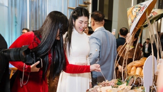 Emily Hồng Nhung lan tỏa thông điệp du lịch bền vững tại ITE HCMC 2025