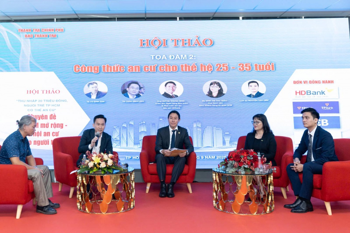 Các đại biểu thảo luận tại hội thảo