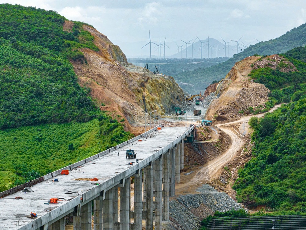 Dự án cao tốc TP.HCM – Mộc Bài: 2 Trung Quốc, 1 Việt Nam, chọn nhà đầu tư nào?