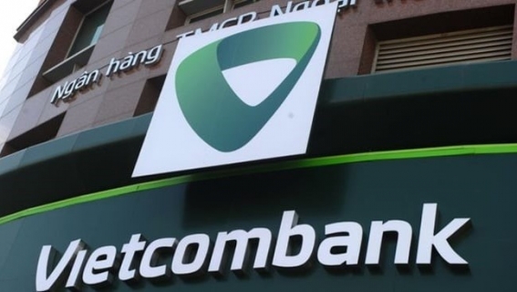 Vietcombank năm 2025: Tốc độ tăng lương của lãnh đạo cao gấp 7,6 lần tăng trưởng lợi nhuận