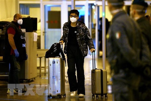 Du khach Trung Quoc tro lai co y nghia the nao voi kinh te toan cau? hinh anh 1