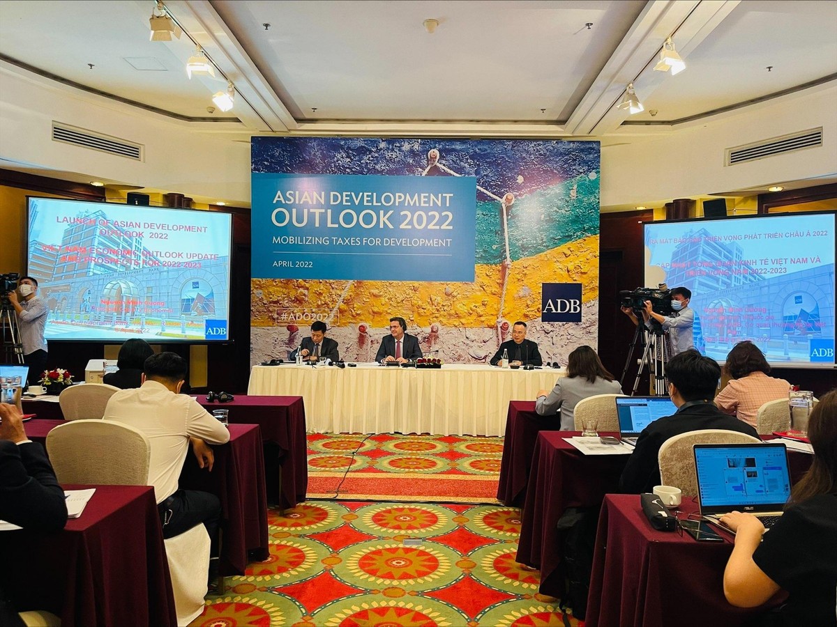 Vietnam&rsquo;s Economy Set for Strong Rebound Amid Global Economic Uncertainty