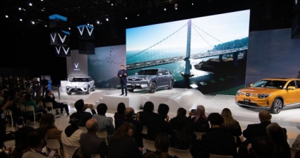 VinFast công bố giá thuê pin tại thị trường Mỹ và kích hoạt giao dịch NFT