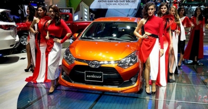 Toyota, Honda tăng trưởng doanh số, VEA hưởng lợi