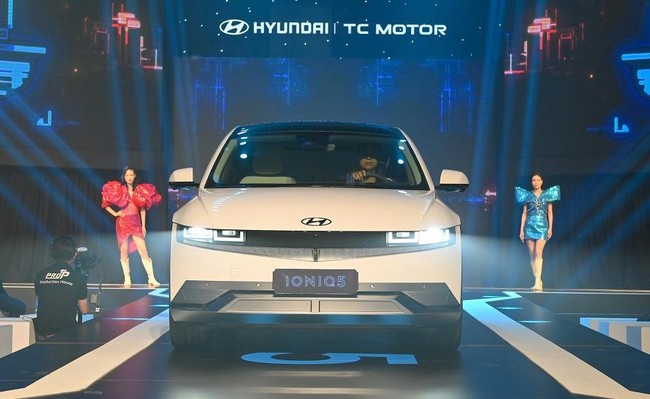 Sự thay thế diễn ra nhanh hơn dự đo&aacute;n, &ocirc; t&ocirc; điện đang lấn lướt xe xăng thế n&agrave;o?  ảnh 3