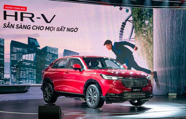 Honda ra mắt mẫu xe HR-V ho&agrave;n to&agrave;n mới, gi&aacute; từ 826 triệu đồng ảnh 1