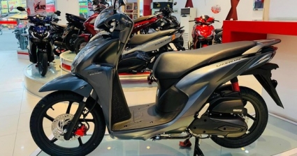 Honda Vision đội giá kỷ lục tại đại lý, người dùng vẫn tìm mua bằng được