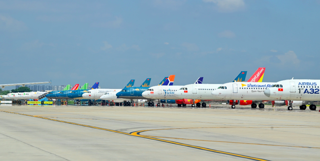 Hồi phục mạnh hậu COVID-19 nhưng &aacute;p lực gi&aacute; nguy&ecirc;n liệu vẫn đ&egrave; nặng &amp;amp;quot;đ&ocirc;i c&aacute;nh&amp;amp;quot; h&agrave;ng kh&ocirc;ng Việt ảnh 1