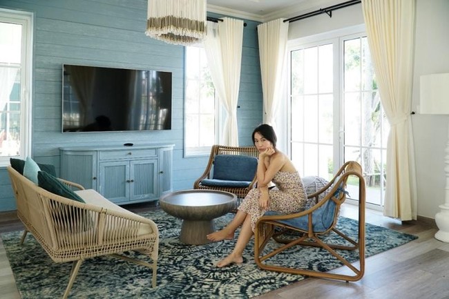 L&ecirc; H&agrave; Tr&uacute;c, Cao Thi&ecirc;n Trang khởi động m&ugrave;a h&egrave; rực nắng tại NovaWorld Phan Thiet ảnh 2