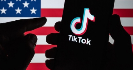 Mỹ muốn Apple, Google cấm TikTok