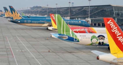 Ngoài giá nhiên liệu tăng cao, đâu là rủi ro ảnh hưởng đến triển vọng ngành hàng không?