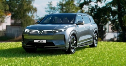 Giá đầu vào tăng cao, VinFast tăng giá bán xe ô tô điện VF 8 và VF 9