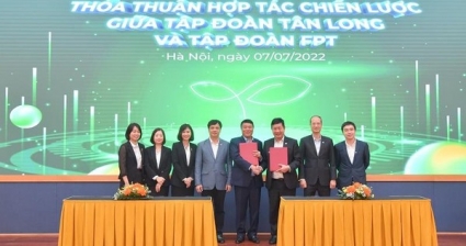 Tân Long và FPT ký hợp tác chuyển đổi số để phát triển nông nghiệp xanh