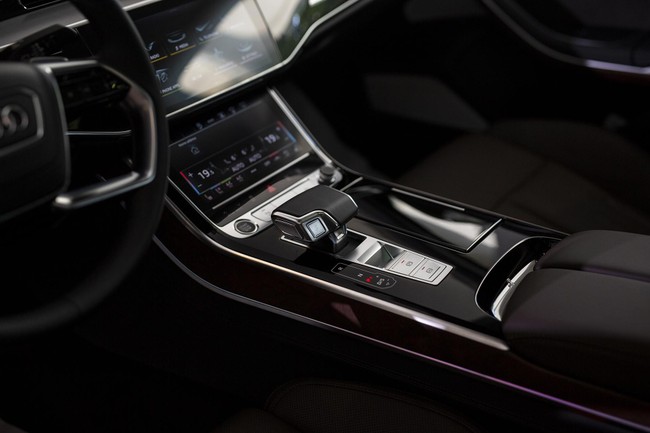Sedan hạng sang Audi A8L mới c&oacute; mặt tại Việt Nam ảnh 4