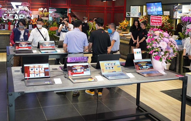 Hết dịch, người Việt thay đổi c&aacute;ch mua sắm m&aacute;y t&iacute;nh  ảnh 1