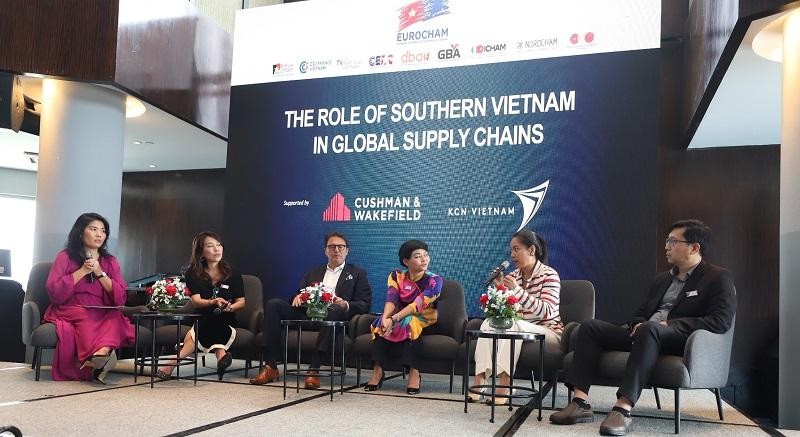 Quang cảnh toạ đ&agrave;m &amp;amp;quot;Vai tr&ograve; của miền Nam Việt Nam trong chuỗi cung ứng to&agrave;n cầu&amp;amp;quot;