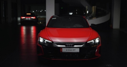 Xe thuần điện hạng sang đầu tiên của Audi về Việt Nam, giá 5,2 tỷ đồng