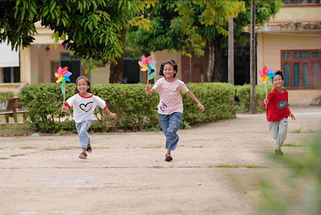 Vinamilk và Quỹ sữa Vươn cao Việt Nam tổ chức nhiều hoạt động đồng hành nhân dịp 15 thành lập ảnh 1