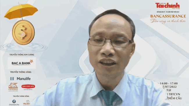 &amp;amp;quot;Khi ng&acirc;n h&agrave;ng triển khai ph&acirc;n phối c&aacute;c sản phẩm bảo hiểm, nh&acirc;n vi&ecirc;n sẽ đứng giữa một ng&atilde; ba đường&amp;amp;quot; ảnh 3