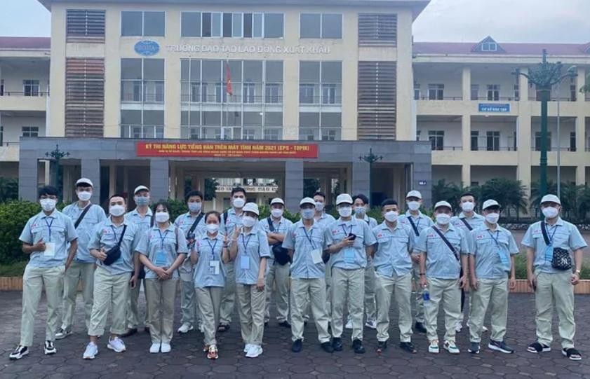 Nhiều người lao động vẫn chọn H&agrave;n Quốc l&agrave; điểm đến để l&agrave;m việc