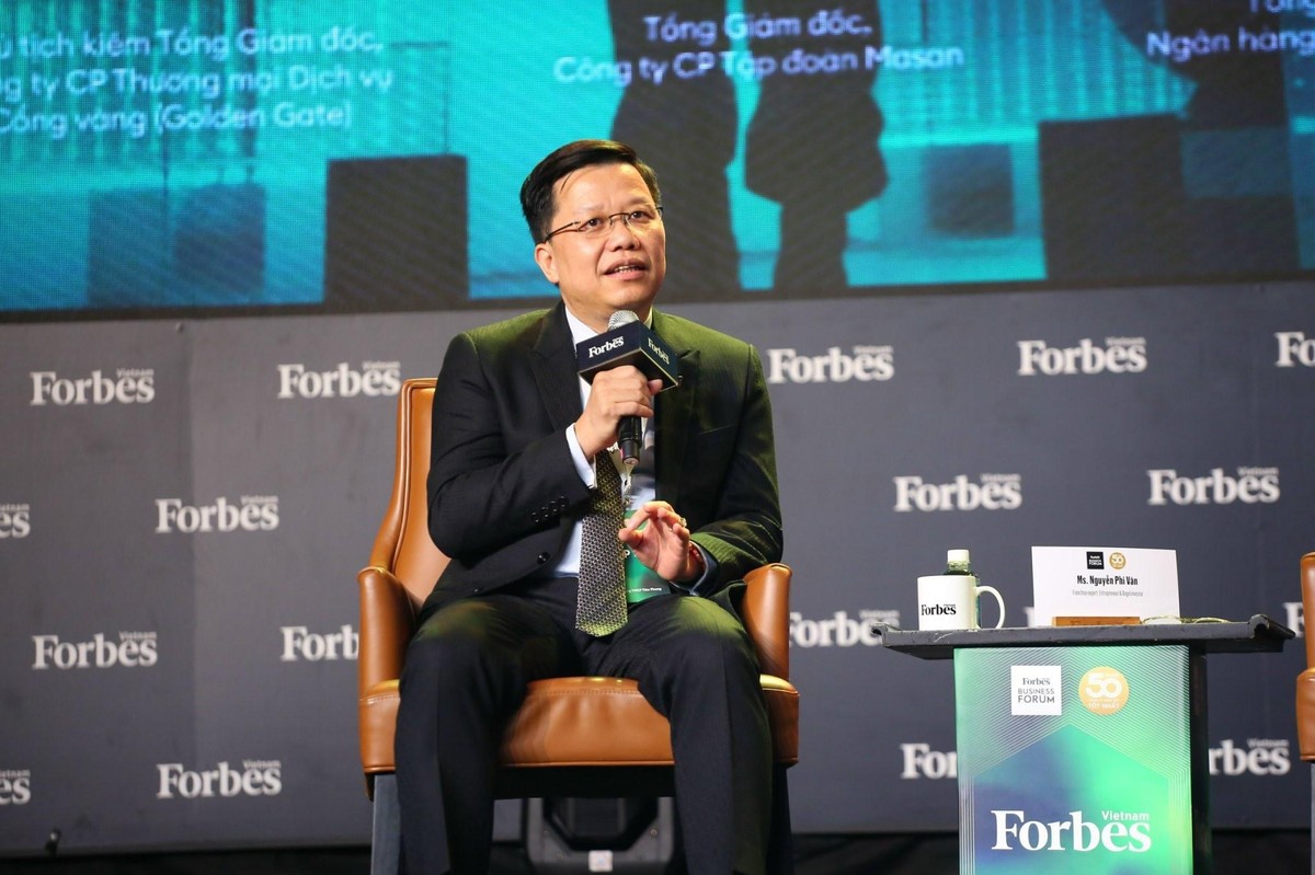 Tổng Gi&aacute;m đốc TPBank: &ldquo;Cốt l&otilde;i của chuyển đổi số kh&ocirc;ng phải l&agrave; c&ocirc;ng nghệ m&agrave; l&agrave; con người&rdquo;.