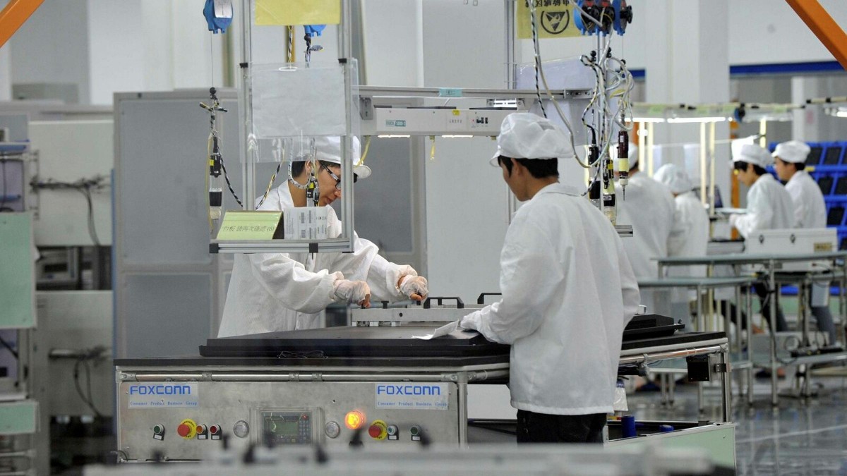 Foxconn muốn chuyển hướng sang mảng b&aacute;n dẫn để tăng tỷ suất lợi nhuận