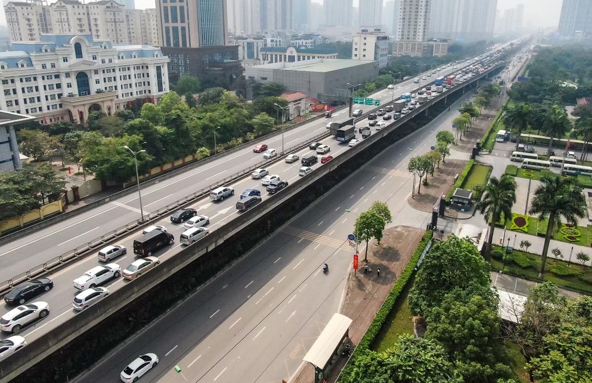 Khi đưa v&agrave;o khai th&aacute;c, đường V&agrave;nh đai 4 v&ugrave;ng Thủ đ&ocirc; sẽ &aacute;p dụng thu ph&iacute; tự động kh&ocirc;ng dừng (Ảnh minh họa)