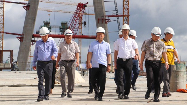 Sớm ho&agrave;n th&agrave;nh cầu Mỹ Thuận 2, nối th&ocirc;ng tuyến cao tốc TP.HCM đi Cần Thơ ảnh 1