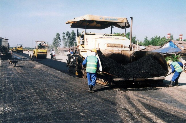 C&aacute;c dự &aacute;n đường bộ cao tốc Bắc - Nam c&ograve;n khối lượng cần giải ng&acirc;n lớn ảnh 1