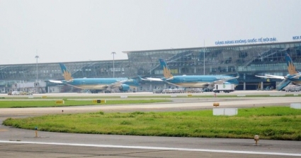 Hà Nội nghiên cứu xây dựng sân bay quốc tế