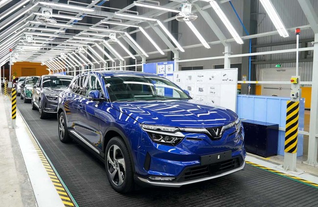 Cuộc đua ra mắt &ocirc; t&ocirc; điện v&agrave; những trở ngại của hạ tầng trạm sạc  ảnh 3