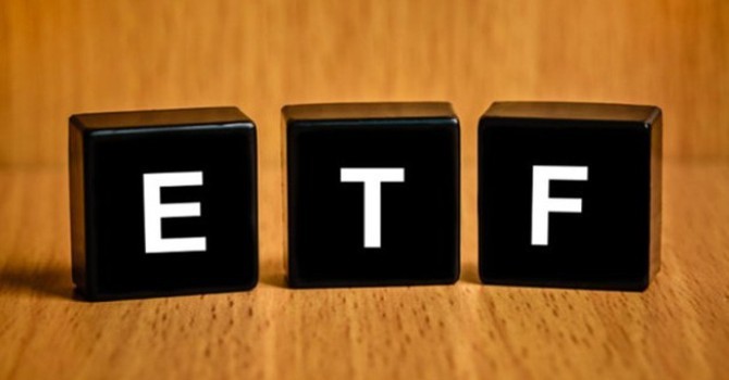 Phi&ecirc;n cơ cấu cuối c&ugrave;ng của c&aacute;c ETFs ngoại