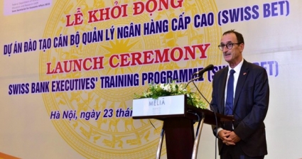 Swiss Bank Executives’ Training Program Formally Launched