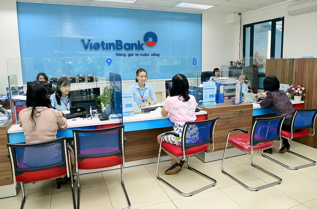 Fitch Upgrades Vietinbank&amp;amp;apos;s Viability Rating to &amp;amp;apos;b&amp;amp;apos;; Affirms IDR at &amp;amp;apos;BB-&amp;amp;apos;; Outlook Positive